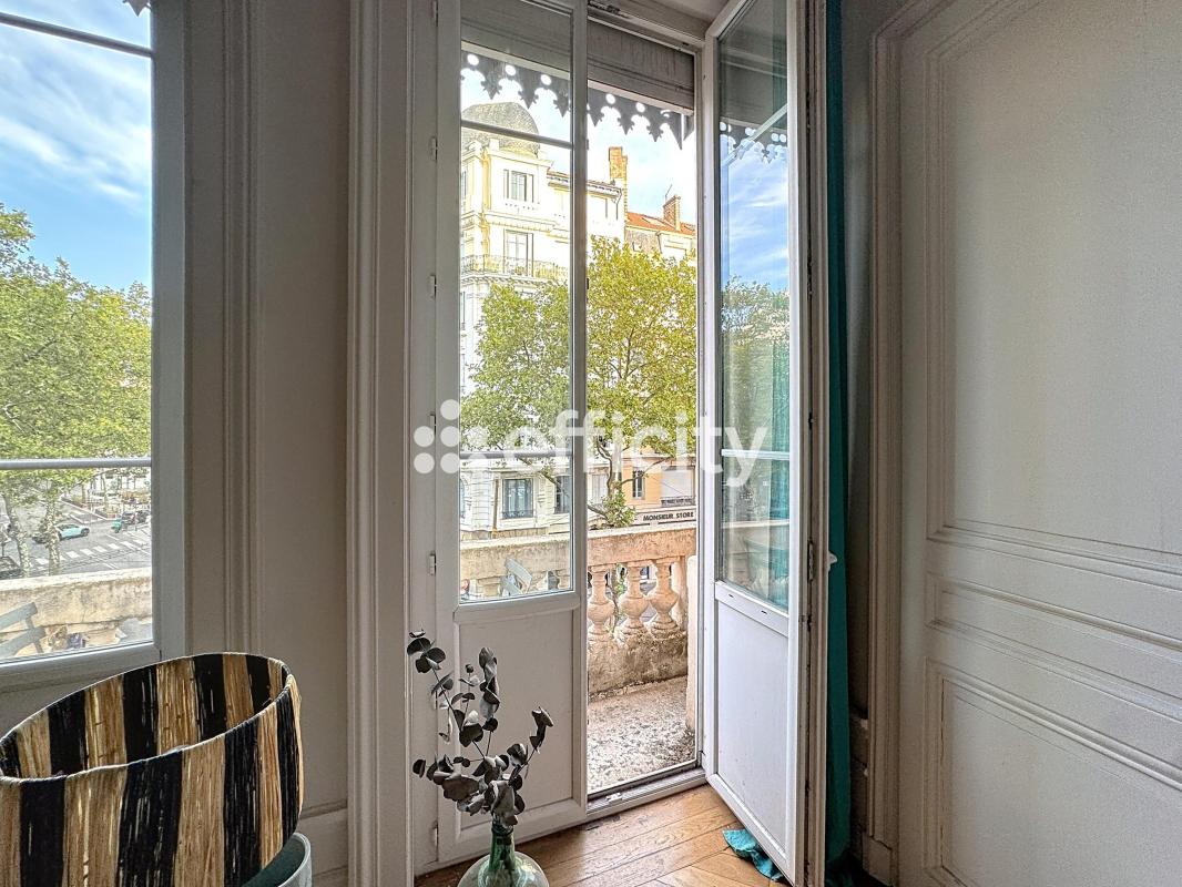 Appartement 3 Pièce(s) Lyon 7eme Arrondissement