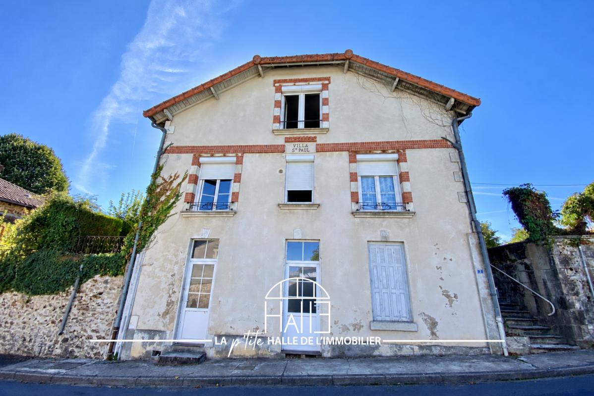 Maison 5 Pièce(s) Massignac - Photo 1