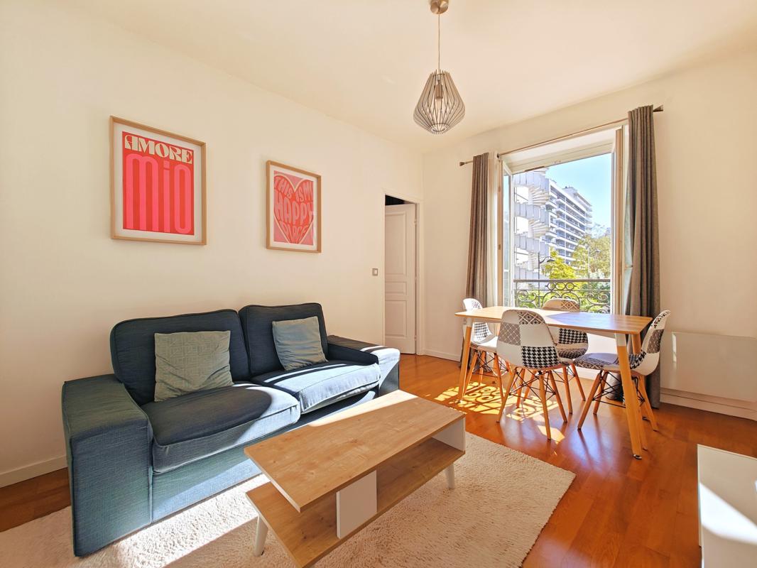 Appartement 2 Pièce(s) Paris 19eme Arrondissement