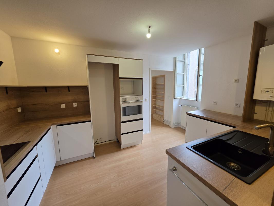 Appartement 3 Pièce(s) Tarbes