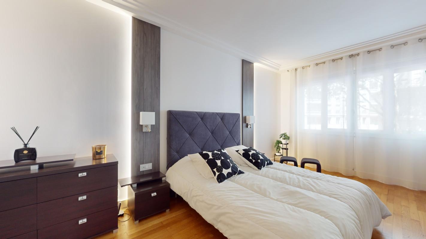 Appartement 4 Pièce(s) Lyon 7eme Arrondissement