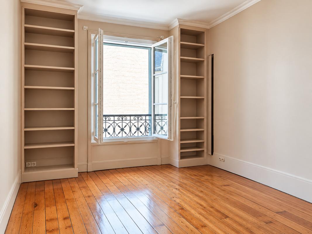 Appartement 2 Pièce(s) Paris 7eme Arrondissement