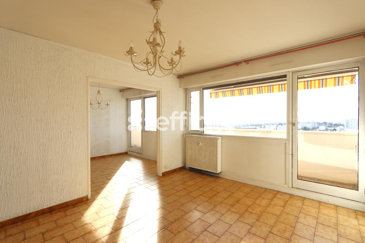Appartement 5 Pièce(s) Rillieux-la-Pape