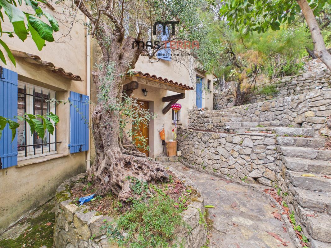Maison 5 Pièce(s) Le Bar-sur-Loup