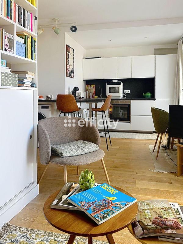 Appartement 2 Pièce(s) Paris 18eme Arrondissement