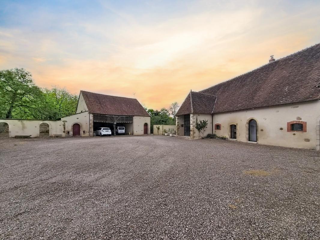 Maison 6 Pièce(s) Châteaumeillant - Photo 3