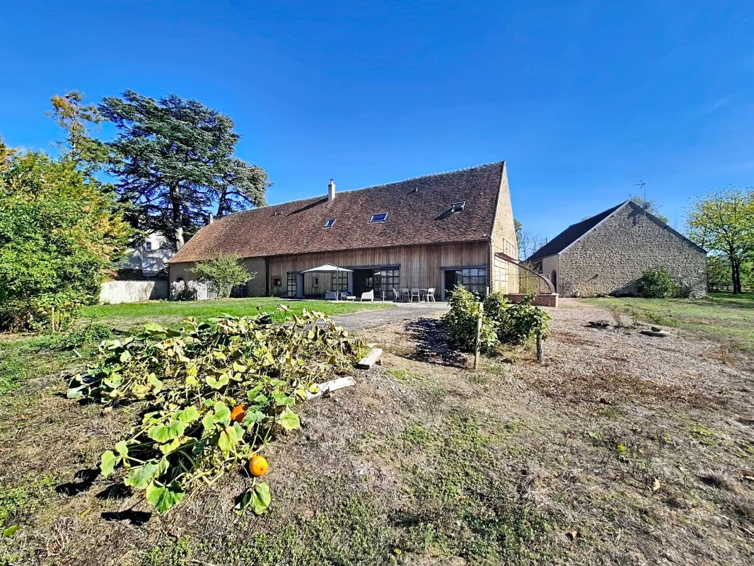 Maison 6 Pièce(s) Châteaumeillant - Photo 6