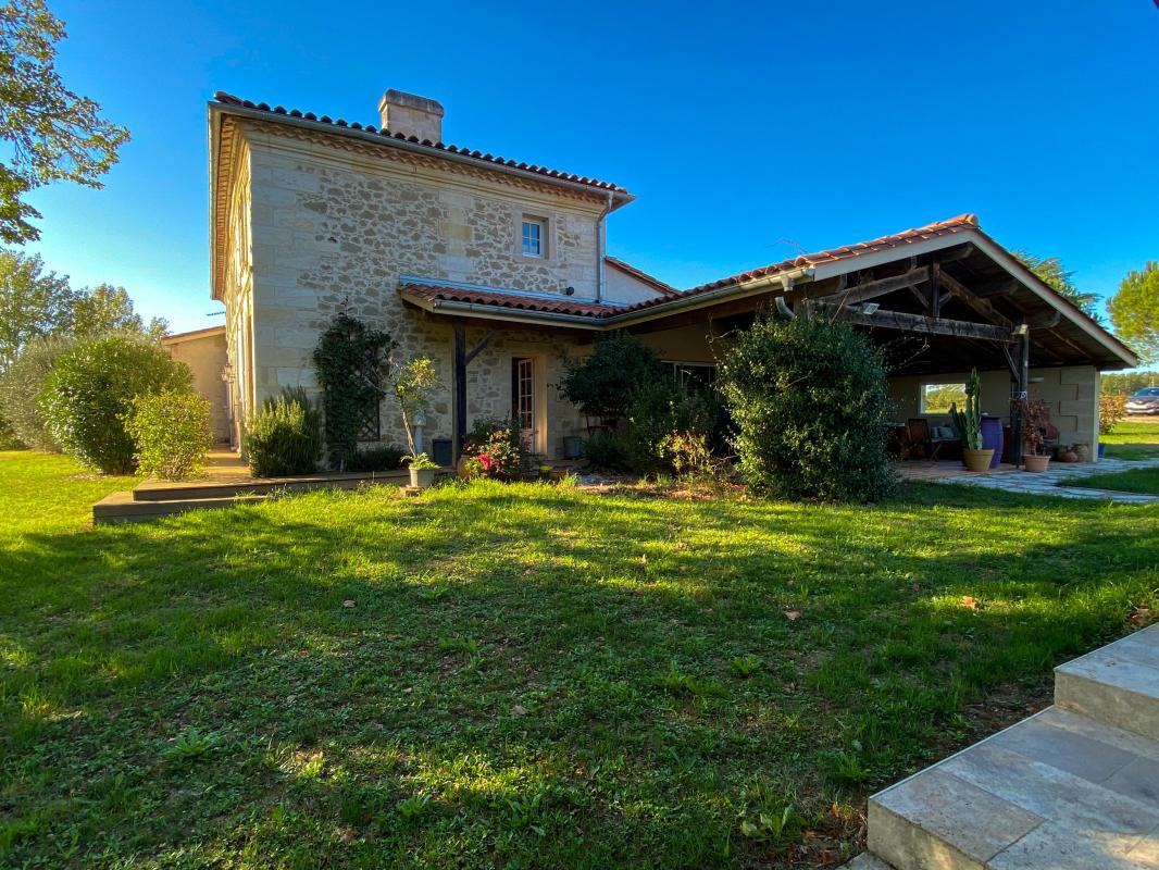 Maison 7 Pièce(s) Saint-Martin-du-Bois - Photo 2