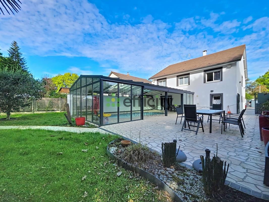 Maison 6 Pièce(s) Le Plessis-Trévise - Photo 1