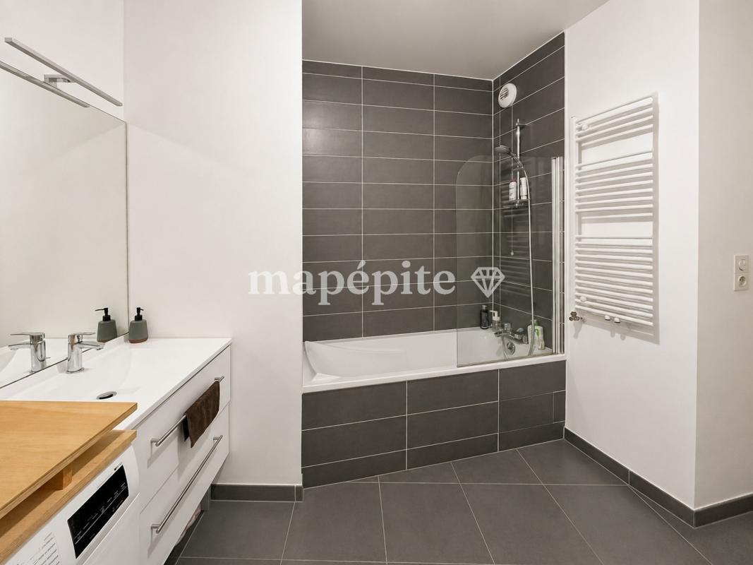 Appartement 5 Pièce(s) Saint-Ouen-sur-Seine - Photo 12