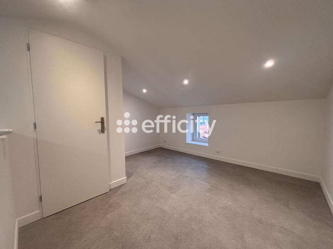 Maison 5 Pièce(s) L'Isle-d'Espagnac - Photo 12