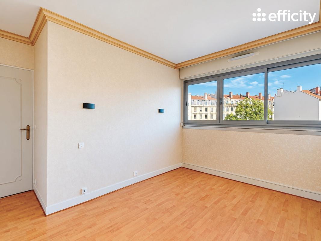 Appartement 5 Pièce(s) Lyon 7eme Arrondissement - Photo 10
