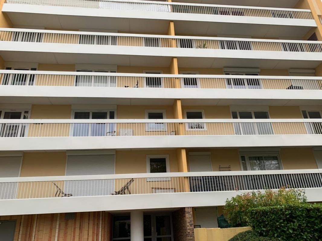 Appartement 2 Pièce(s) Élancourt