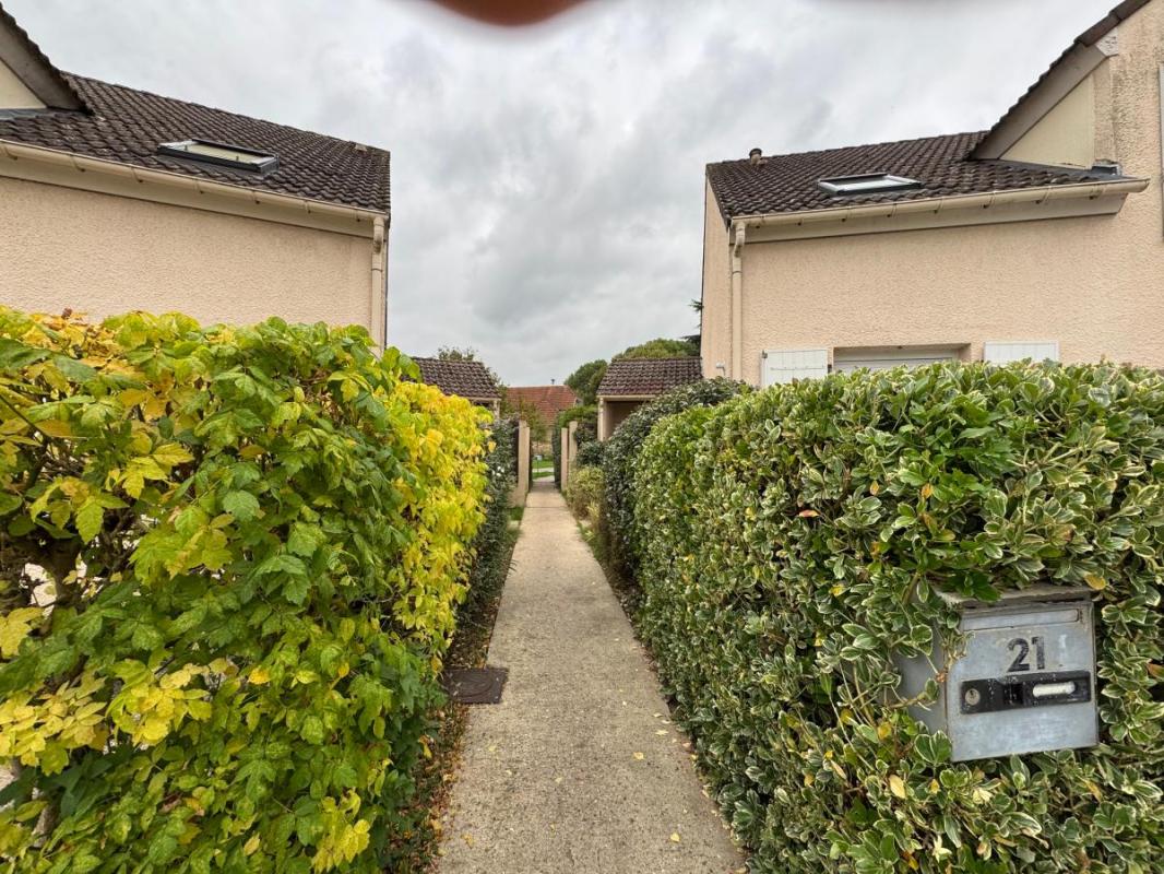 Maison 4 Pièce(s) Toussus-le-Noble