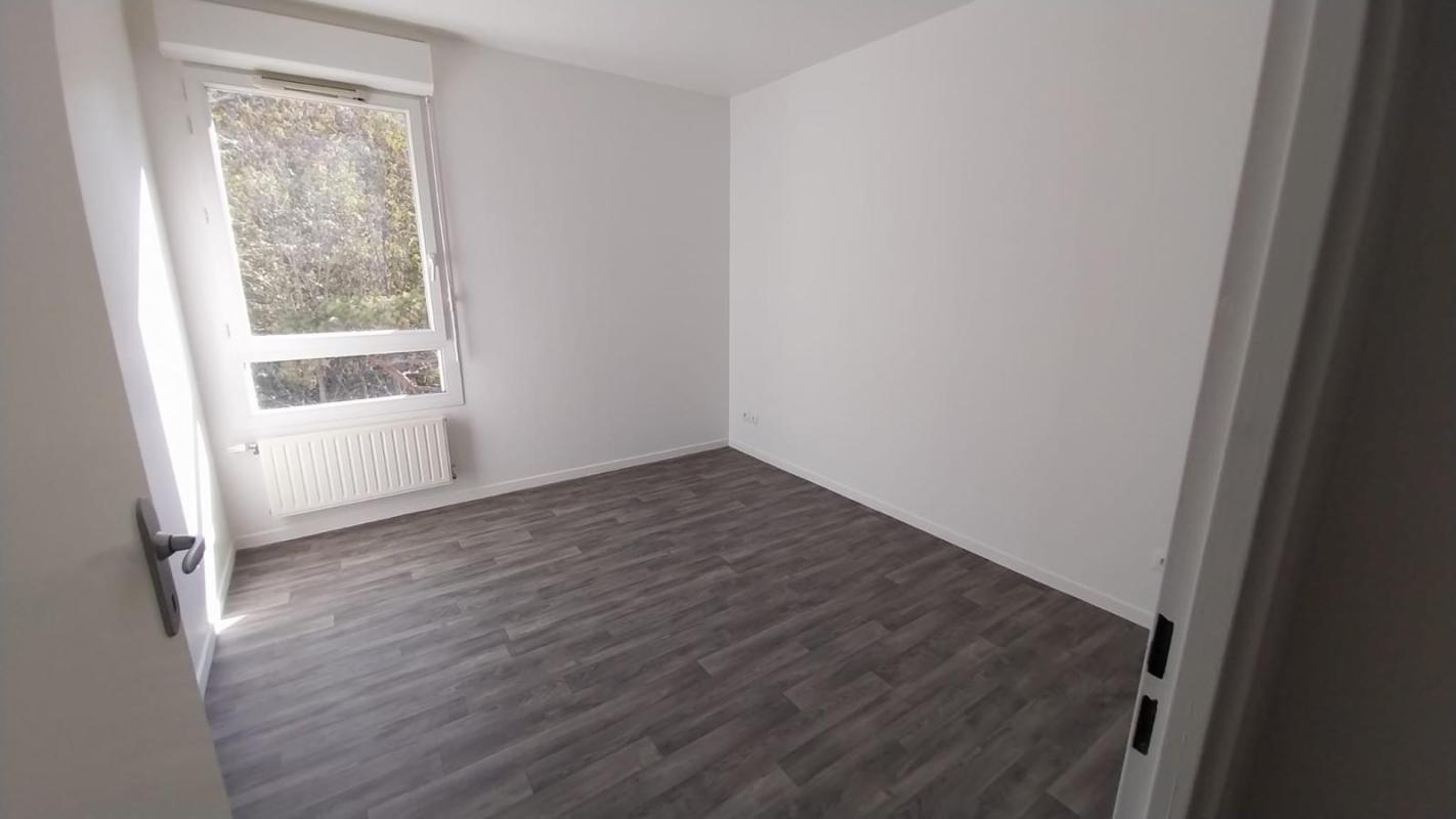 Appartement 2 Pièce(s) Viry-Châtillon - Photo 4
