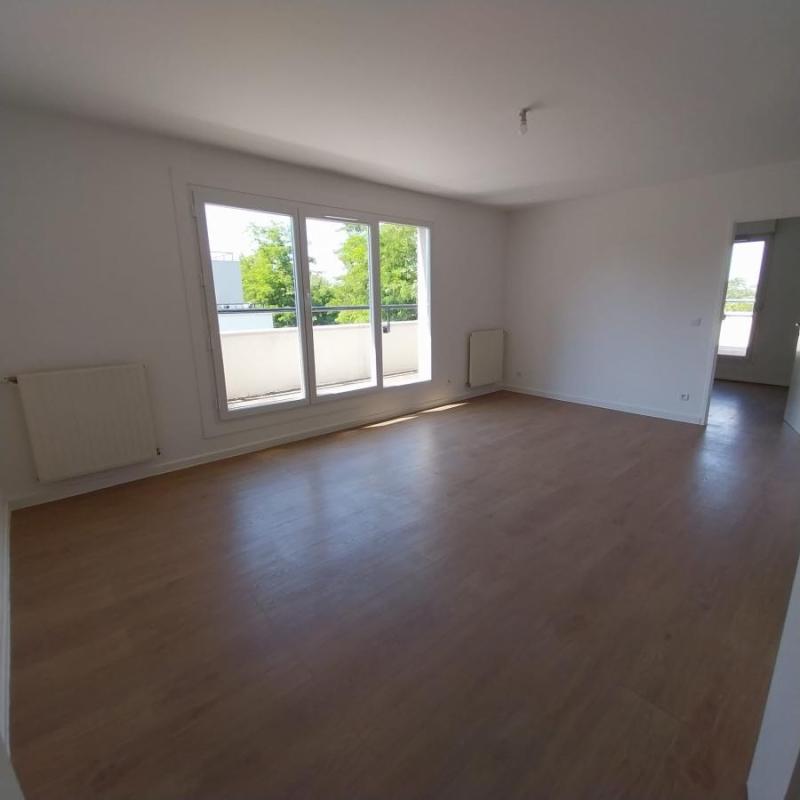 Appartement 2 Pièce(s) Viry-Châtillon - Photo 1