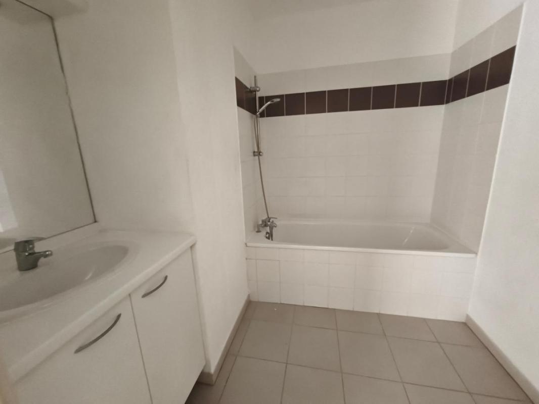 Appartement 2 Pièce(s) Juvignac - Photo 7
