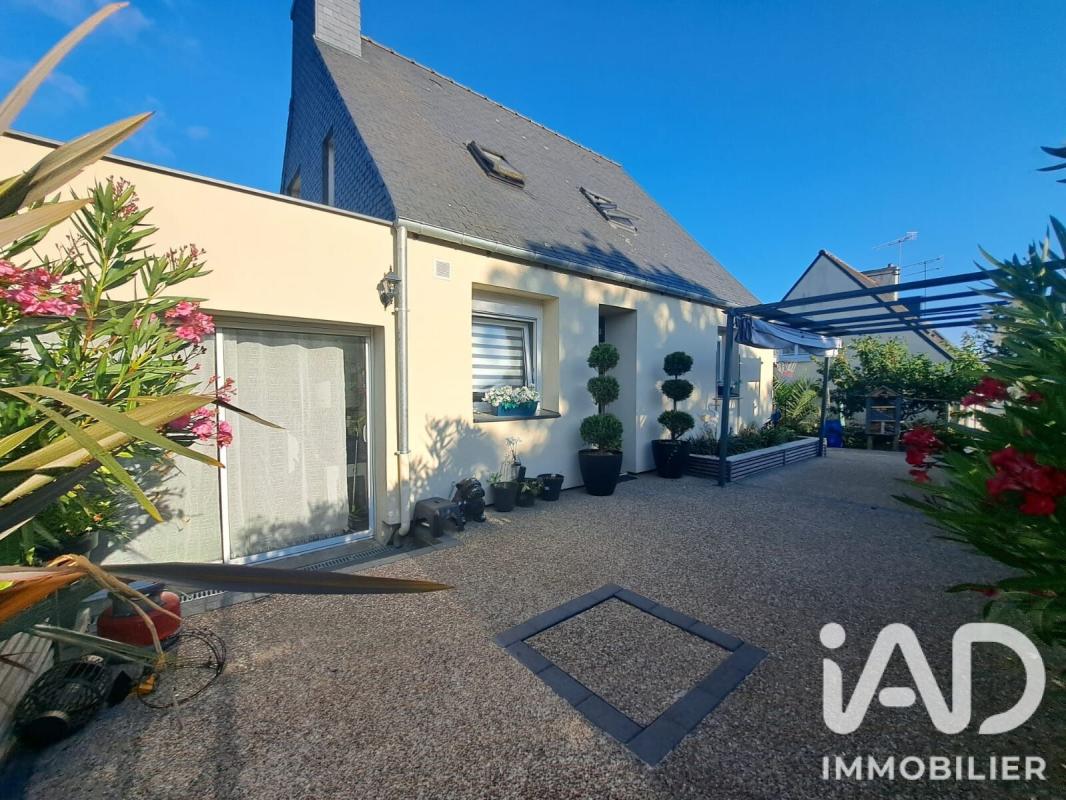 Maison 4 Pièce(s) Ploubazlanec