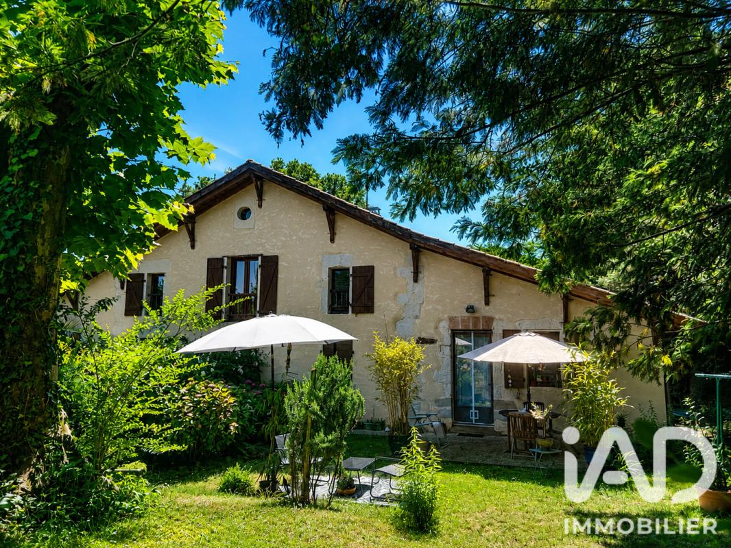Maison longère 8 Pièce(s) Montfort-en-Chalosse