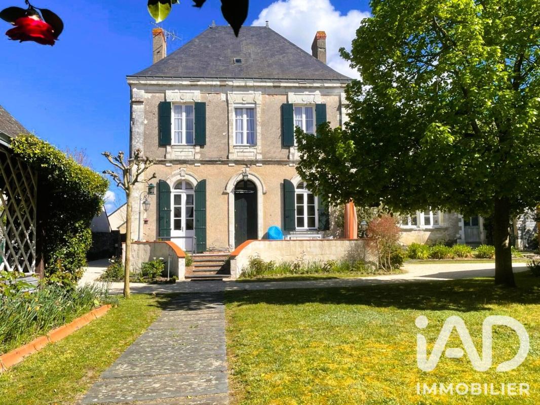 Maison 7 Pièce(s) Loire-Authion