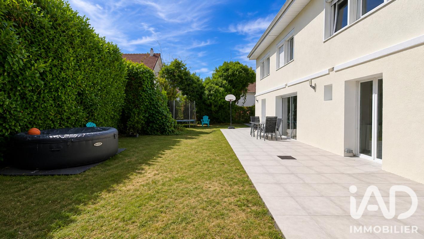 Maison 7 Pièce(s) Roissy-en-Brie - Photo 3