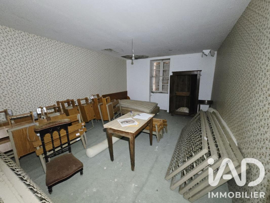 Maison 7 Pièce(s) Lussant - Photo 9