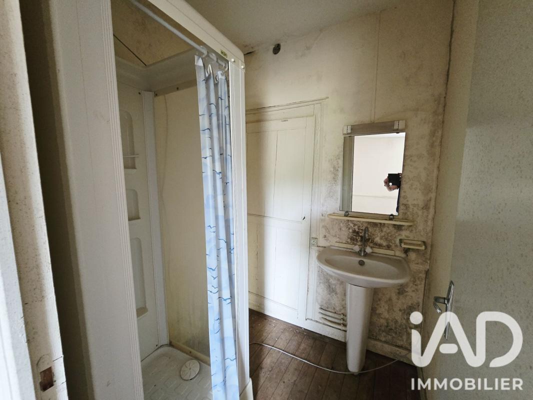 Maison 7 Pièce(s) Lussant - Photo 11