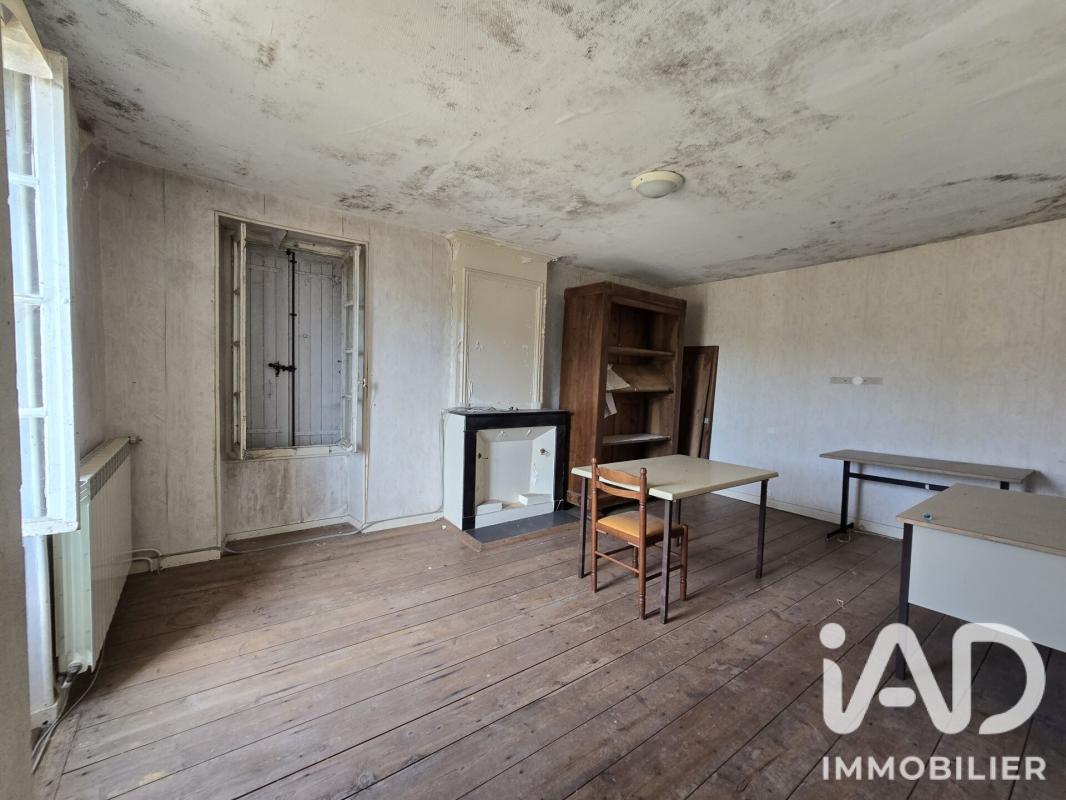 Maison 7 Pièce(s) Lussant - Photo 12
