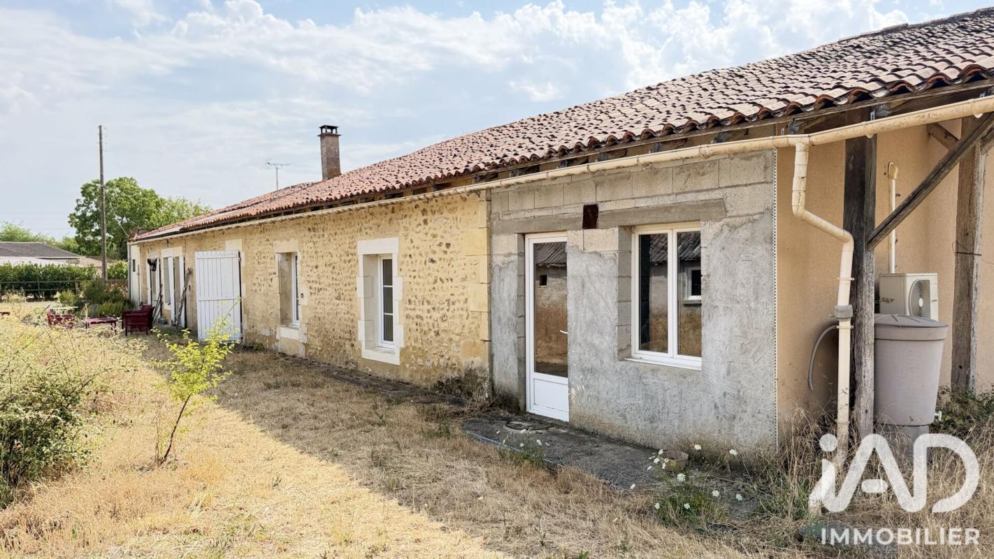 Maison 6 Pièce(s) Champagné-Saint-Hilaire - Photo 2