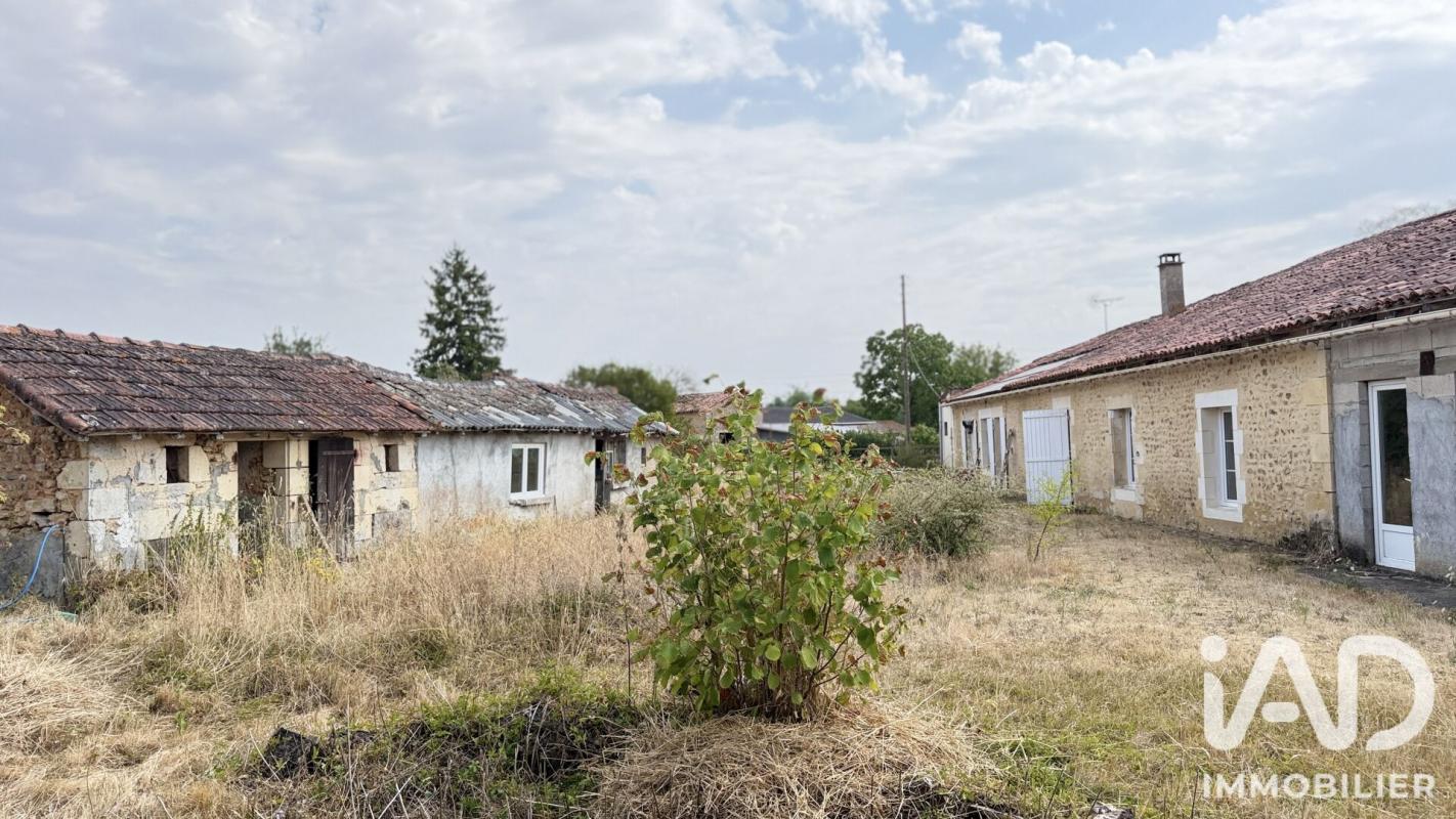 Maison 6 Pièce(s) Champagné-Saint-Hilaire - Photo 3