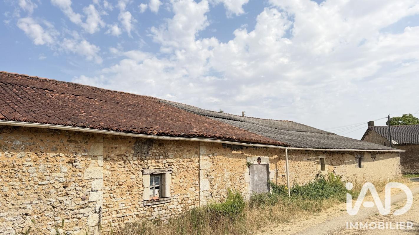 Maison 6 Pièce(s) Champagné-Saint-Hilaire - Photo 9