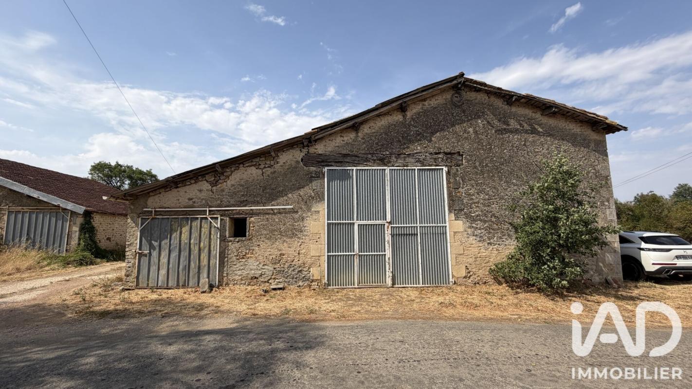 Maison 6 Pièce(s) Champagné-Saint-Hilaire - Photo 12