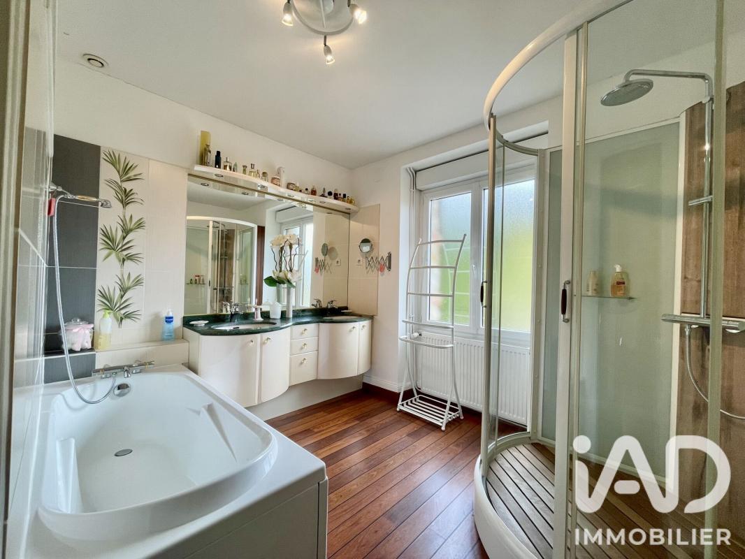 Maison 8 Pièce(s) Chesnois-Auboncourt - Photo 15