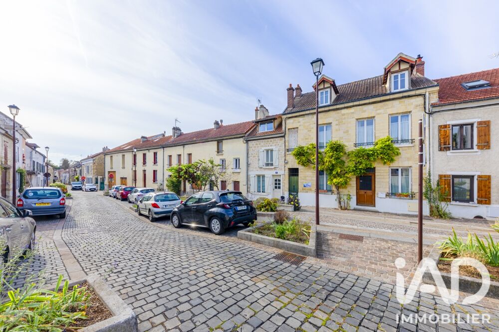Maison 4 Pièce(s) Éragny