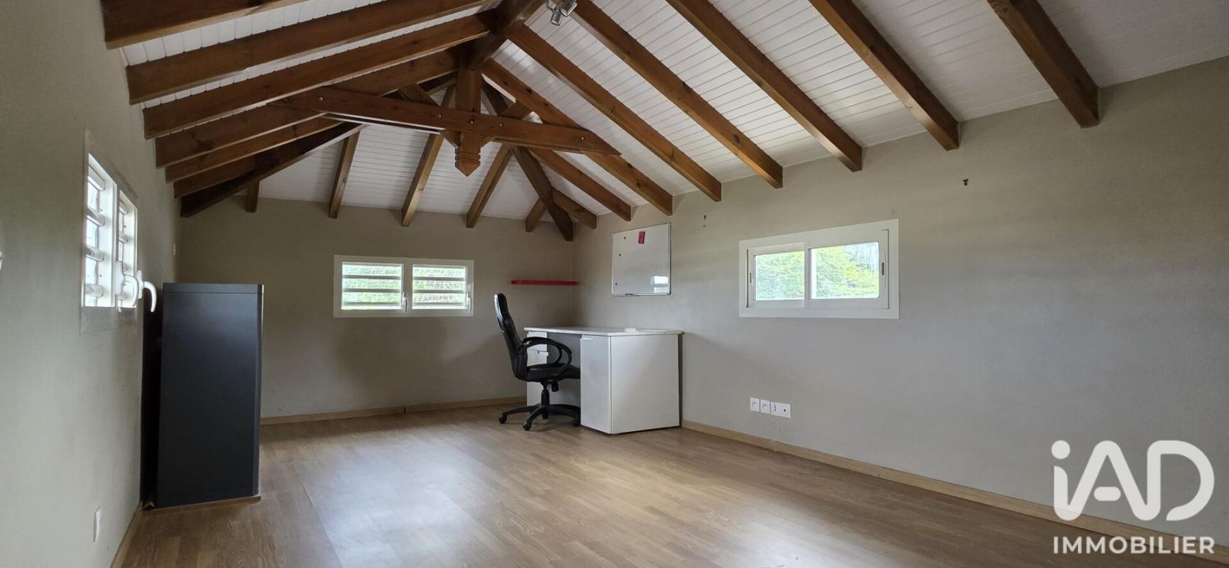 Maison 5 Pièce(s) Saint-François - Photo 19