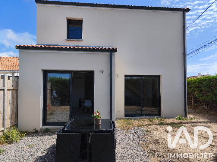 Maison 5 Pièce(s) La Plaine-sur-Mer