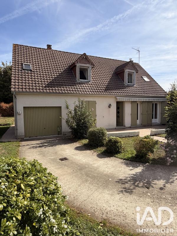 Maison 4 Pièce(s) Châteaudun