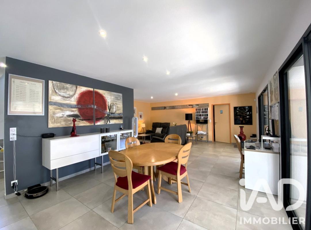 Maison 7 Pièce(s) Orange - Photo 9