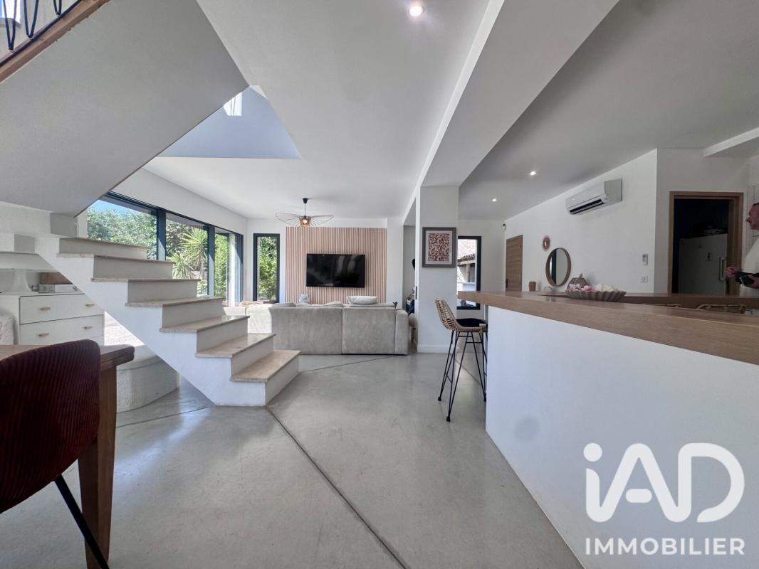 Maison 6 Pièce(s) Salon-de-Provence - Photo 5