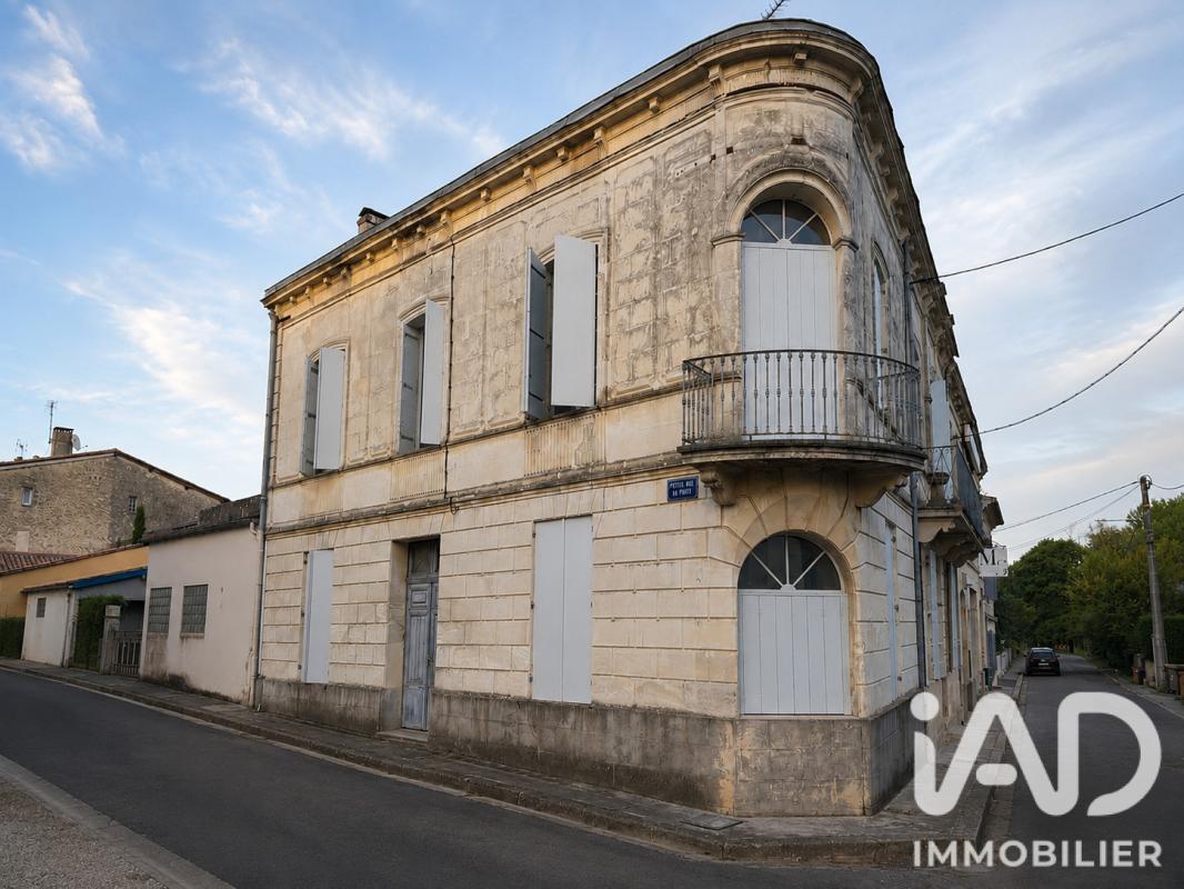 Maison 8 Pièce(s) Guîtres