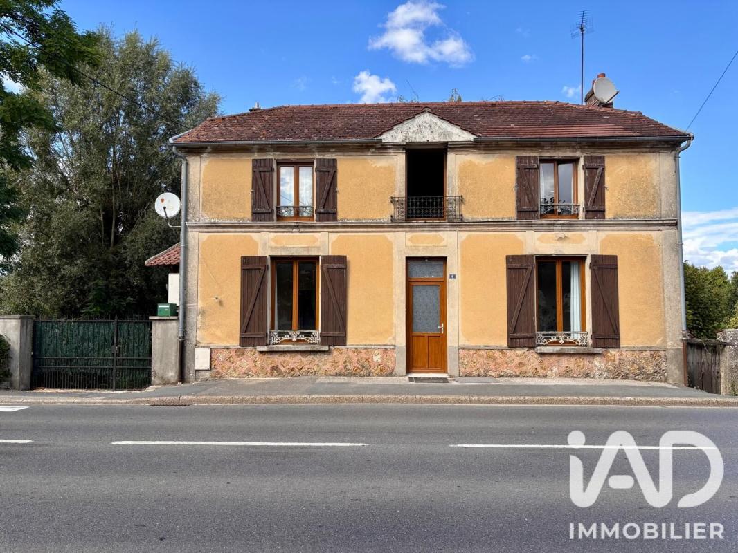 Maison 8 Pièce(s) Chézy-sur-Marne