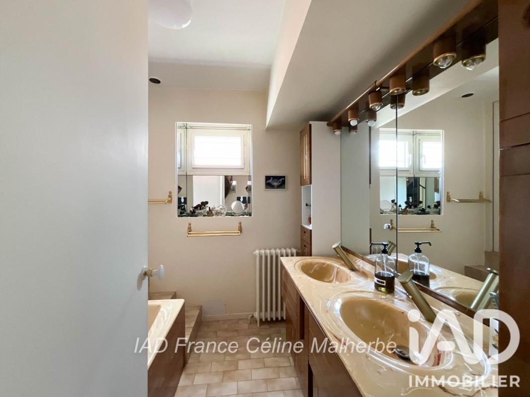 Maison 7 Pièce(s) Plaisir - Photo 10
