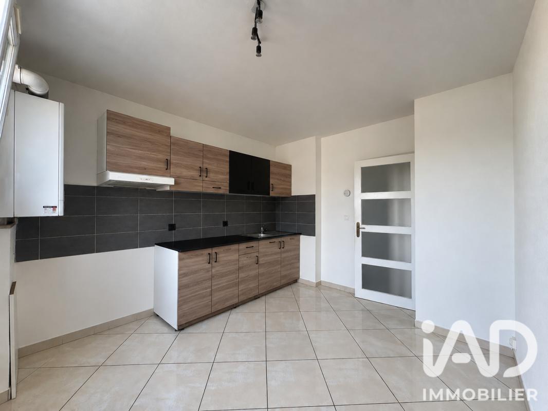 Appartement 3 Pièce(s) Saint-Cyr-sur-Loire