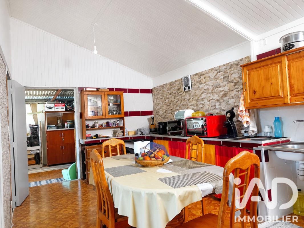 Maison 3 Pièce(s) Le Tampon - Photo 2