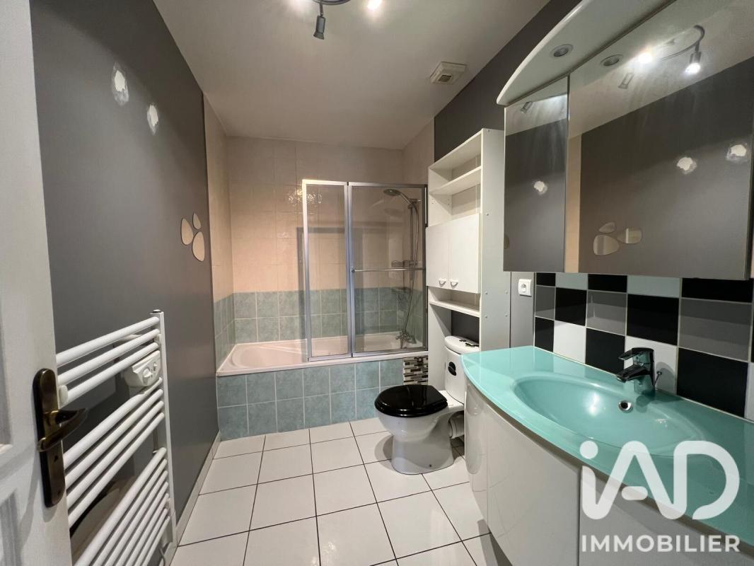 Maison 5 Pièce(s) Saint-Ay - Photo 12