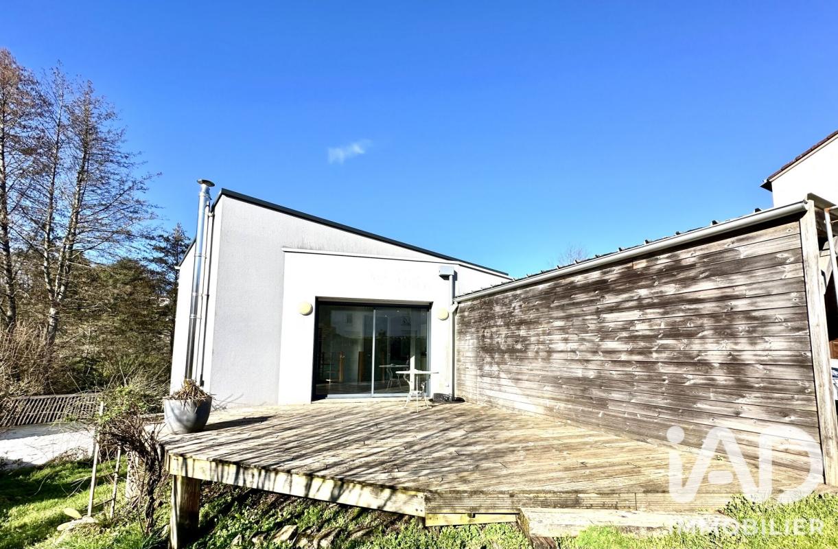 Maison 5 Pièce(s) Le Poiré-sur-Vie