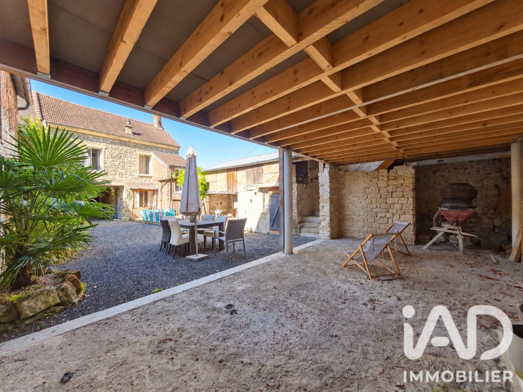 Propriété 4 Pièce(s) Nesles-la-Vallée