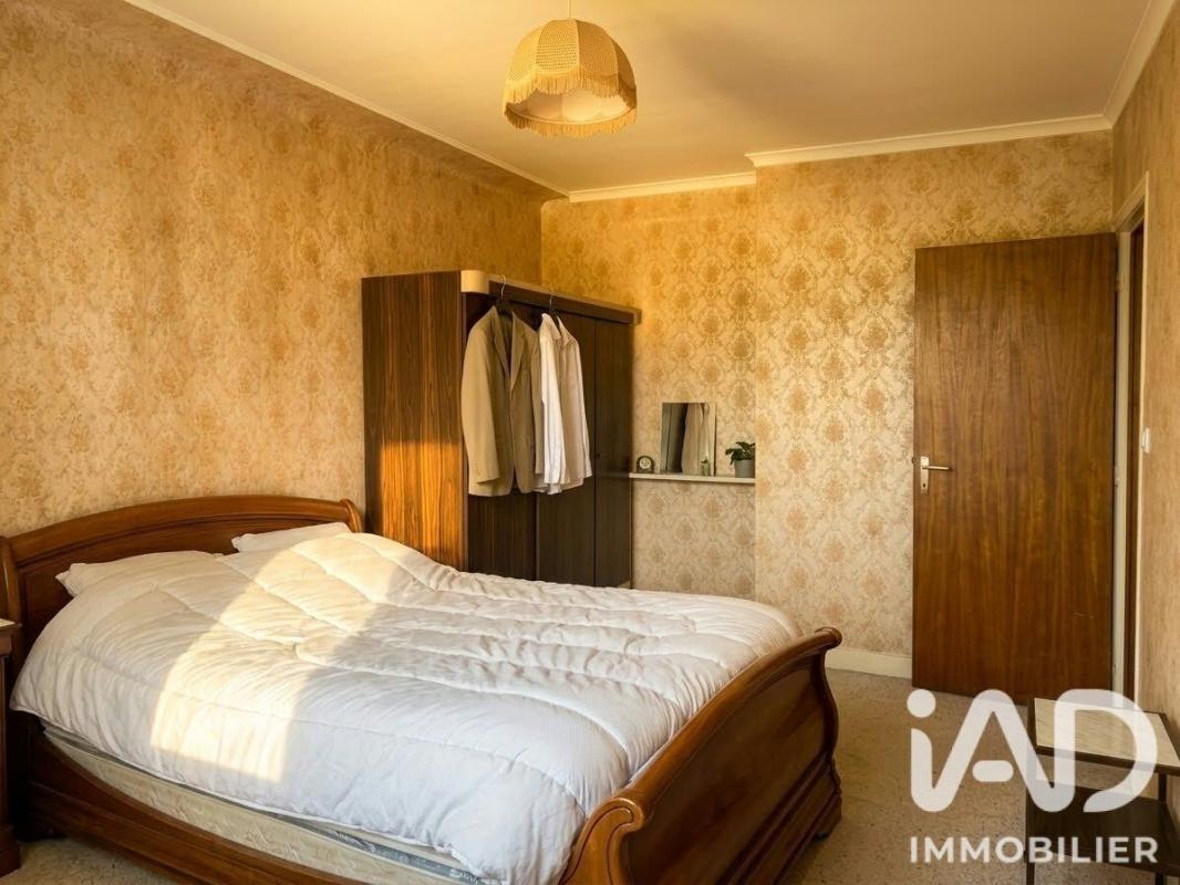 Maison 4 Pièce(s) Saint-Aubin-sur-Yonne - Photo 8