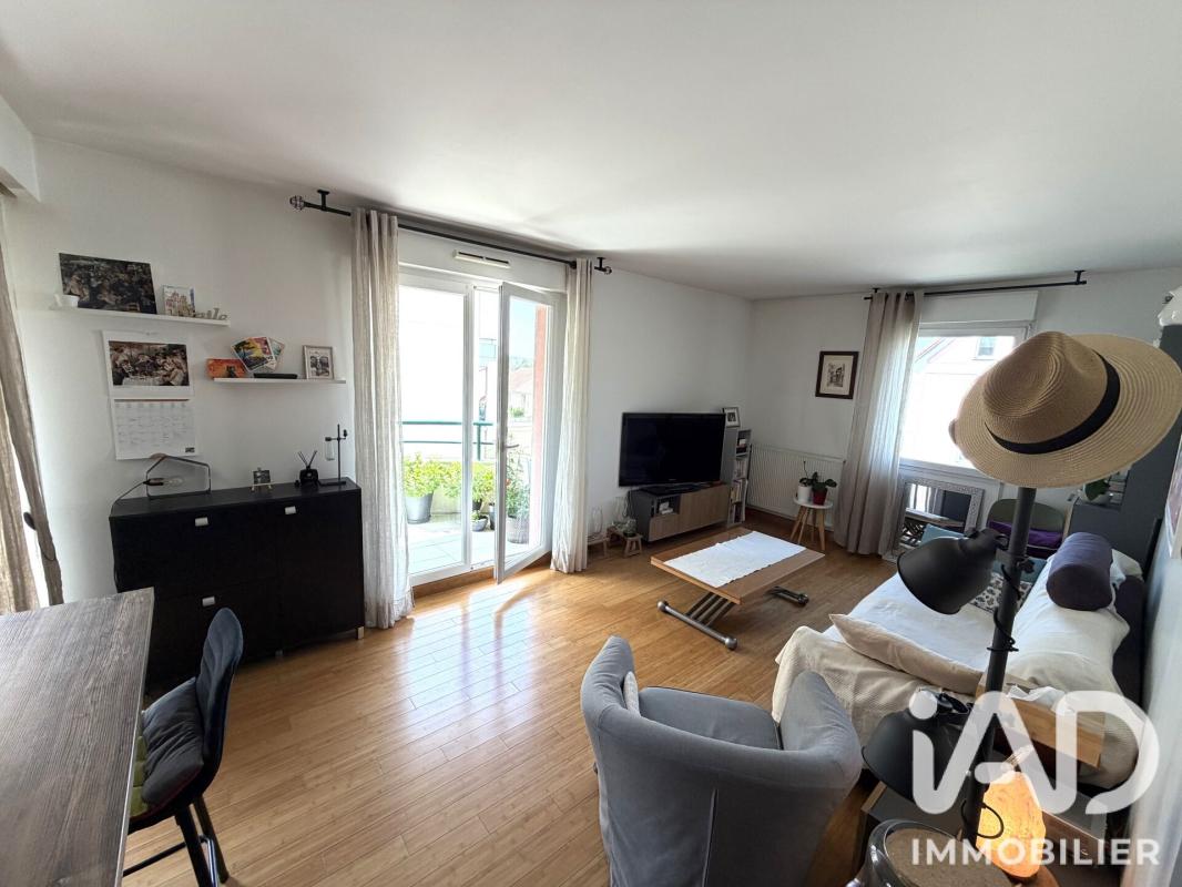 Appartement 3 Pièce(s) Émerainville