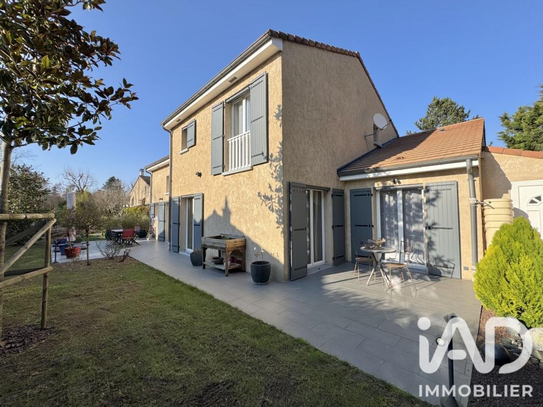 Maison 8 Pièce(s) Soisy-sur-Seine
